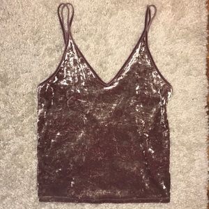 Velvet pink crop tank top.